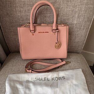 Micheal Kors Blush Satchel Purse